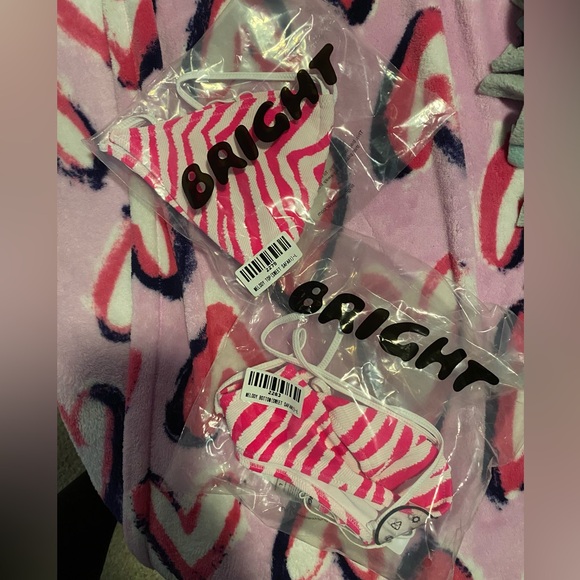 Bright Swimwear Bikini - Picture 1 of 3